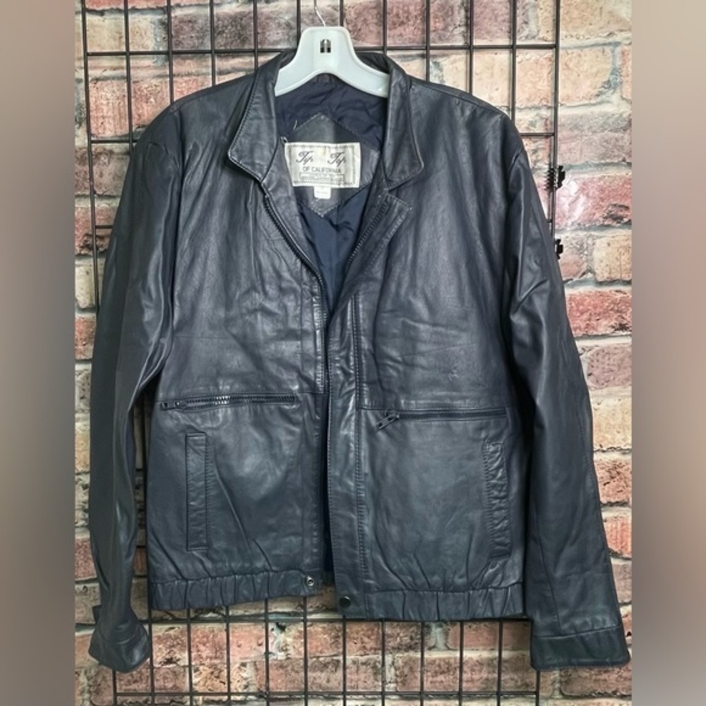 Tip Top of California genuine leather navy blue women’s jacket size medium